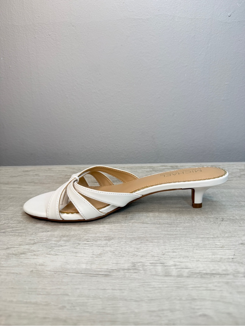 MICHAEL BY MICHAEL SHANNON ZURI DRESS SANDAL KITTEN HEEL SIZE 8.5 - Picture 5 of 12